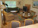 Open Living and dining room with flat screen, wifi and free long distance in north amercia